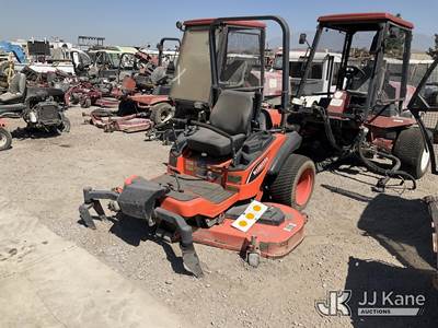 Kubota ZD1211L Zero Turn Riding Mower