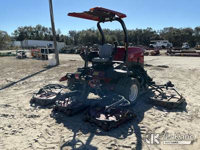 Toro GroundsMaster 4700D 4x4 Riding Fairway Mower