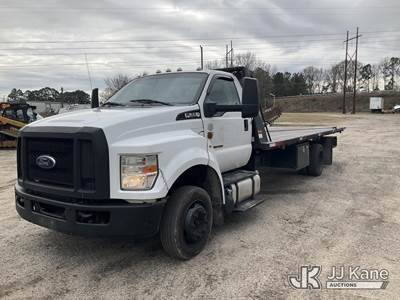 2016 Ford F650 Roll Off Truck
