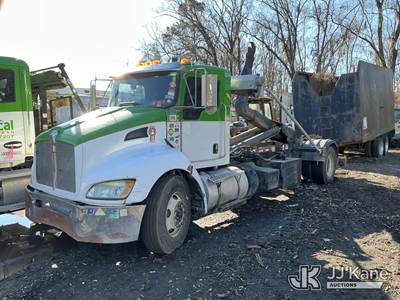 2019 Kenworth T370 Hook Truck