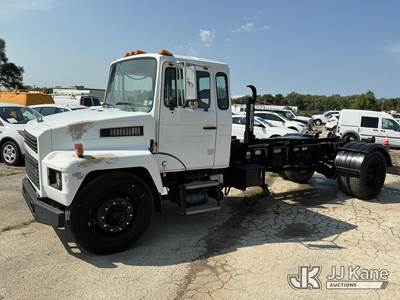 1993 Mack CS200P Roll Off Truck