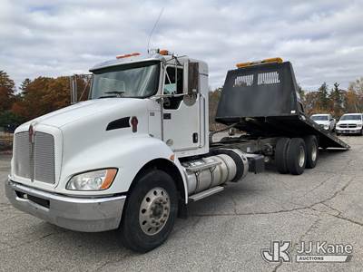 2012 Kenworth T300 T/A Roll Back Truck