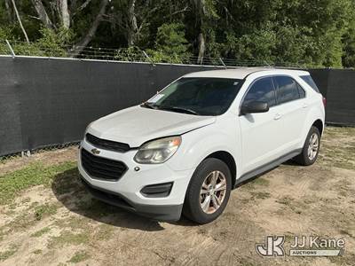 2016 Chevrolet Equinox LS 4-Door Sport Utility Vehicle