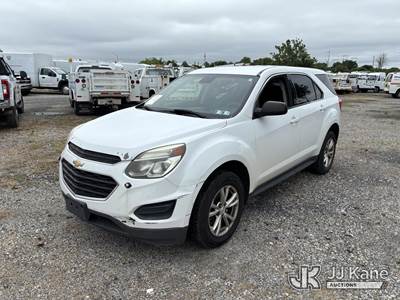 2017 Chevrolet Equinox AWD LS 4-Door Sport Utility Vehicle