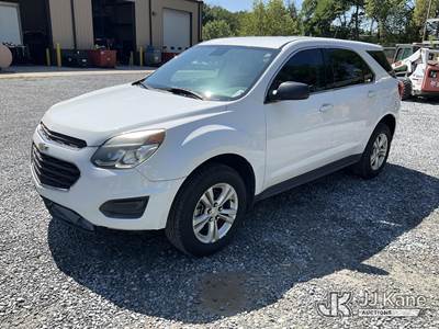 2016 Chevrolet Equinox LS 4-Door Sport Utility Vehicle