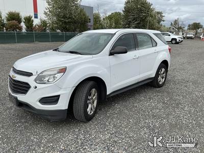 2016 Chevrolet Equinox LS 4-Door Sport Utility Vehicle