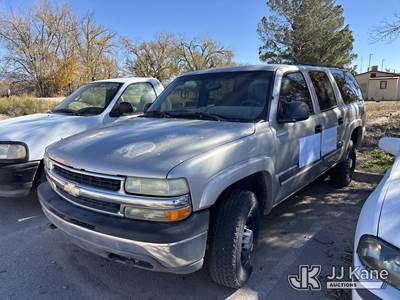 2004 Chevrolet Suburban 2500 4-Door Sport Utility Vehicle