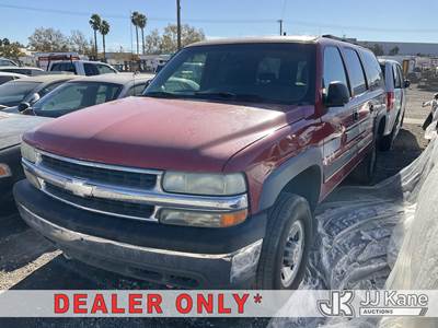 2003 Chevrolet Suburban 2500 2WD 4-Door Sport Utility Vehicle