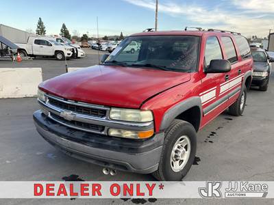 2003 Chevrolet Suburban 2500 2WD 4-Door Sport Utility Vehicle