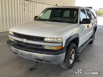 2001 Chevrolet Suburban K2500 4-Door Sport Utility Vehicle