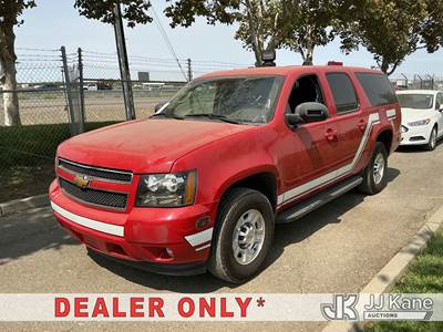 2013 Chevrolet Suburban FL 1500 4-Door Sport Utility Vehicle