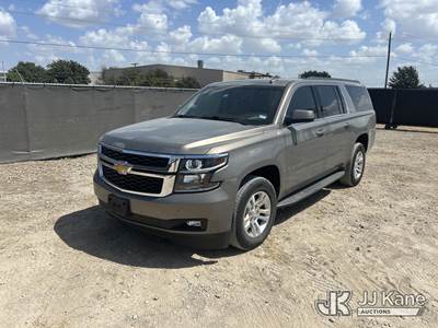 2017 Chevrolet Suburban LT 4-Door Sport Utility Vehicle