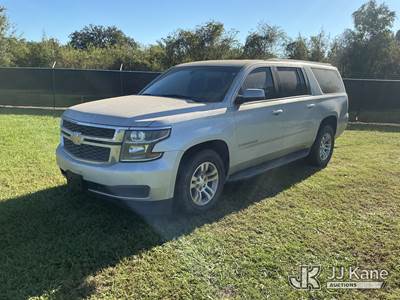 2016 Chevrolet Suburban 4-Door Sport Utility Vehicle