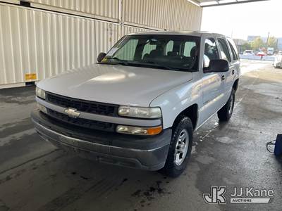 2001 Chevrolet Tahoe 4-Door Sport Utility Vehicle