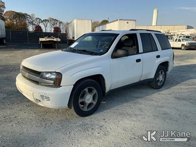 2008 Chevrolet Trailblazer 4x4 4-Door Sport Utility Vehicle