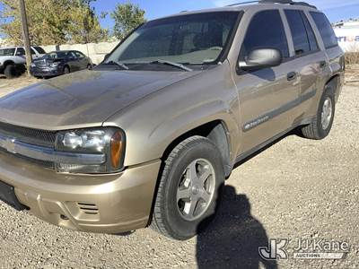 2004 Chevrolet TrailBlazer 4-Door Sport Utility Vehicle