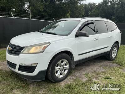 2016 Chevrolet Traverse LS 4-Door Sport Utility Vehicle