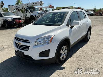 2016 Chevrolet Trax LS AWD 4-Door Sport Utility Vehicle