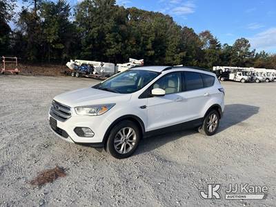 2017 Ford Escape 4x4 4-Door Sport Utility Vehicle