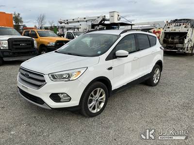 2017 Ford Escape 4x4 4-Door Sport Utility Vehicle