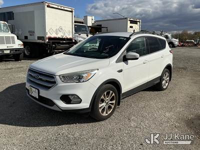 2017 Ford Escape 4x4 4-Door Sport Utility Vehicle
