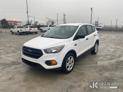 2019 Ford Escape S FWD 4-Door Sport Utility Vehicle