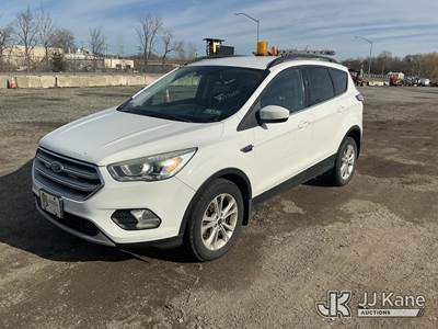 2017 Ford Escape 4x4 4-Door Sport Utility Vehicle