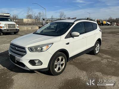 2017 Ford Escape 4x4 4-Door Sport Utility Vehicle