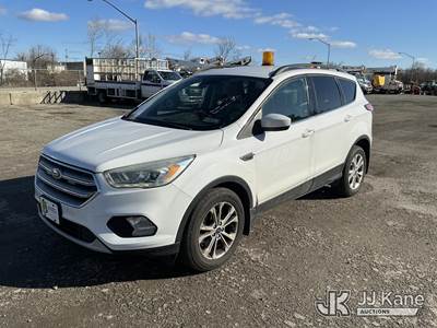 2017 Ford Escape 4x4 4-Door Sport Utility Vehicle