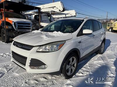 2015 Ford Escape 4x4 SE EcoBoost 4-Door Sport Utility Vehicle