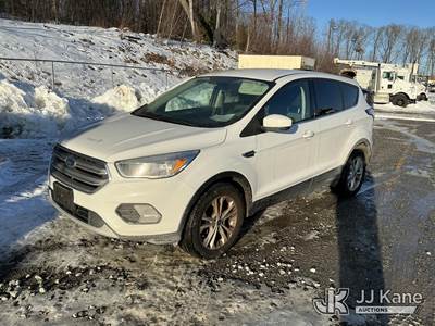 2017 Ford Escape 4-Door Sport Utility Vehicle