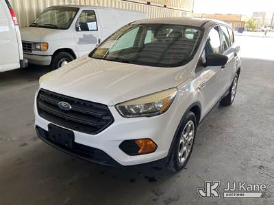 2017 Ford Escape 4-Door Sport Utility Vehicle
