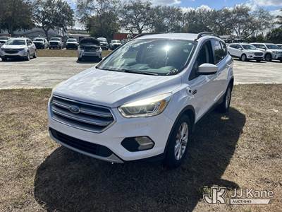 2017 Ford Escape 4-Door Sport Utility Vehicle