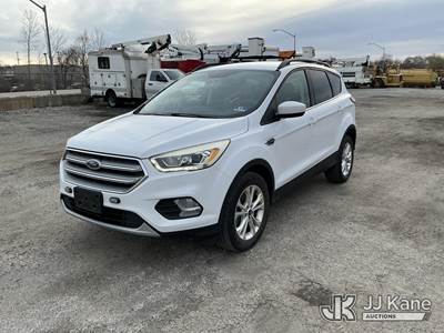 2017 Ford Escape 4x4 4-Door Sport Utility Vehicle