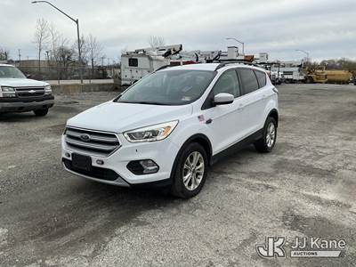 2017 Ford Escape 4x4 4-Door Sport Utility Vehicle