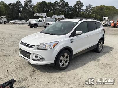 2016 Ford Escape 4x4 4-Door Crossover Sport Utility Vehicle