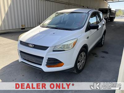 2015 Ford Escape S FWD 4-Door Sport Utility Vehicle