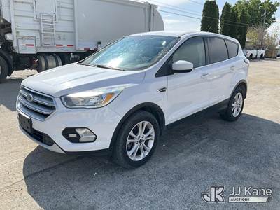 2017 Ford Escape 4-Door Sport Utility Vehicle