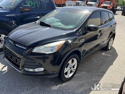 2014 Ford Escape 4x4 SE 4-Door Sport Utility Vehicle