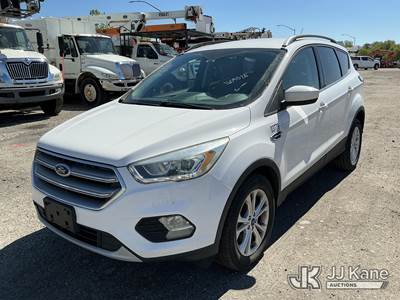 2017 Ford Escape 4x4 4-Door Sport Utility Vehicle