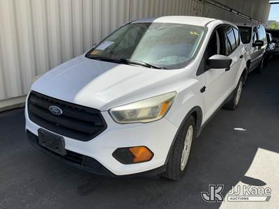 2017 Ford Escape S FWD 4-Door Sport Utility Vehicle