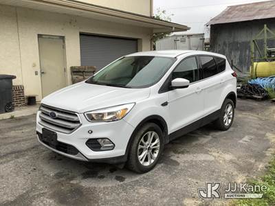 2019 Ford Escape 4x4 4-Door Sport Utility Vehicle