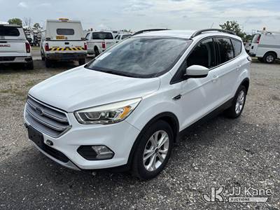 2017 Ford Escape 4-Door Sport Utility Vehicle