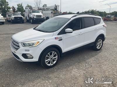 2017 Ford Escape 4x4 4-Door Sport Utility Vehicle