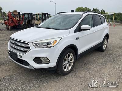 2017 Ford Escape 4x4 4-Door Sport Utility Vehicle