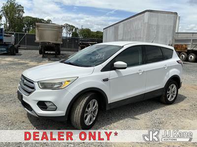2017 Ford Escape AWD 4-Door Sport Utility Vehicle