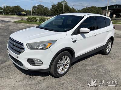 2017 Ford Escape SE FWD 4-Door Sport Utility Vehicle