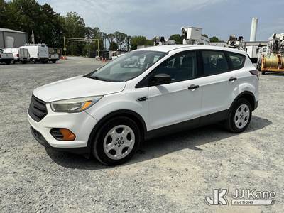 2017 Ford Escape 4-Door Sport Utility Vehicle