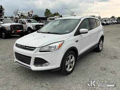 2015 Ford Escape SE 4-Door Sport Utility Vehicle