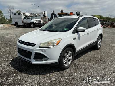 2014 Ford Escape 4x4 SE 4-Door Sport Utility Vehicle
